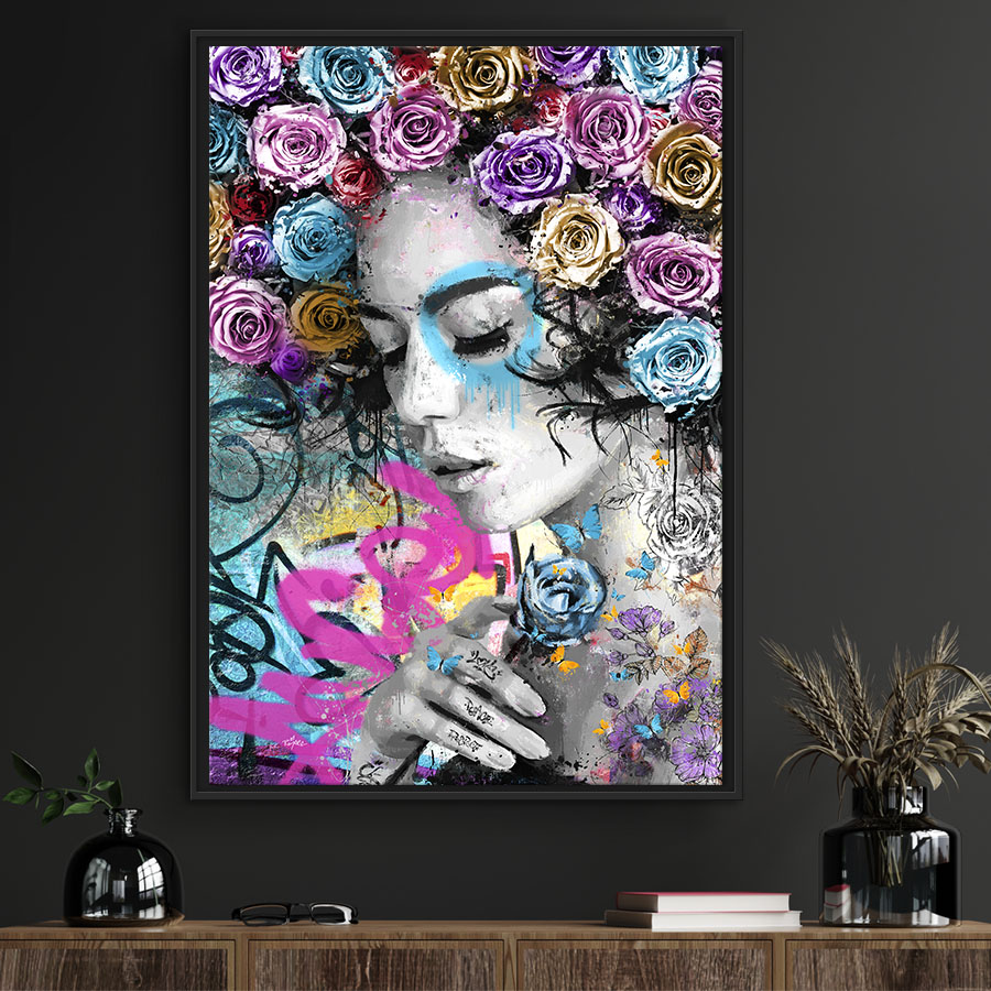 tableau artiste deco portrait femme fleurs roses graffiti